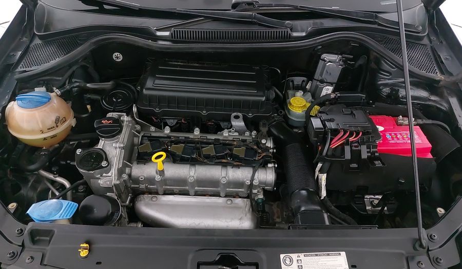 Volkswagen Polo 1.6 TIPTRONIC Hatchback 2015