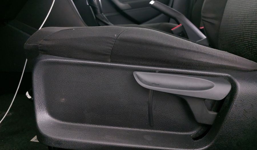 Volkswagen Polo 1.6 TIPTRONIC Hatchback 2015