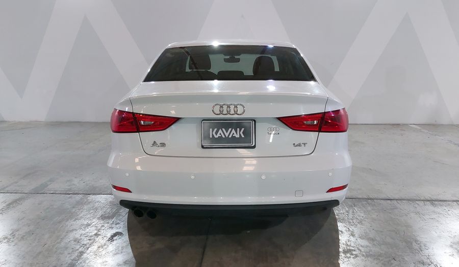 Audi A3 1.4 TFSI AMBIENTE S TRONIC Sedan 2016