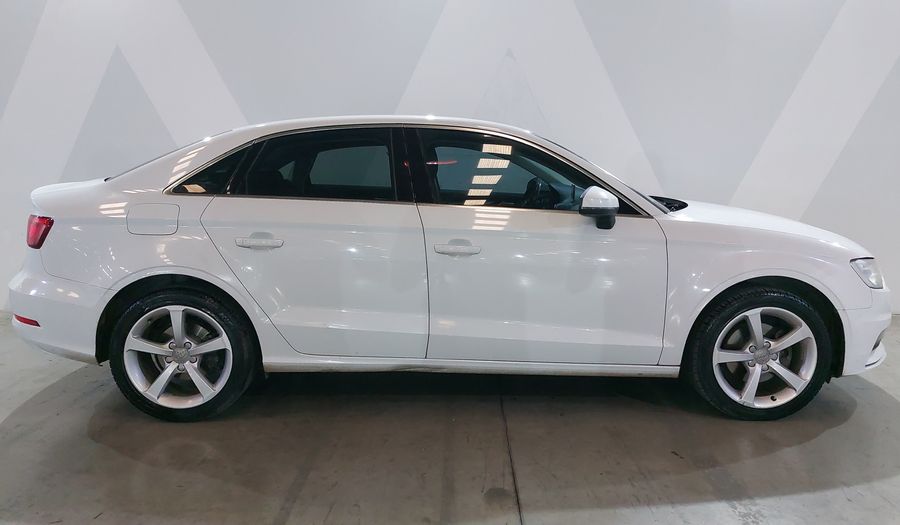 Audi A3 1.4 TFSI AMBIENTE S TRONIC Sedan 2016