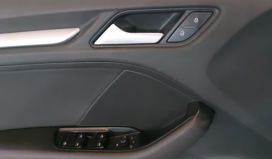 Audi A3 1.4 TFSI AMBIENTE S TRONIC Sedan 2016