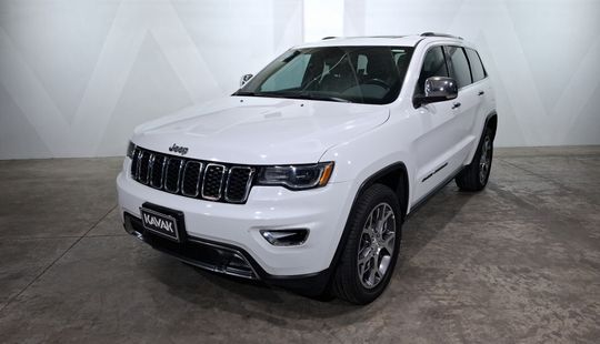 Jeep • Grand Cherokee