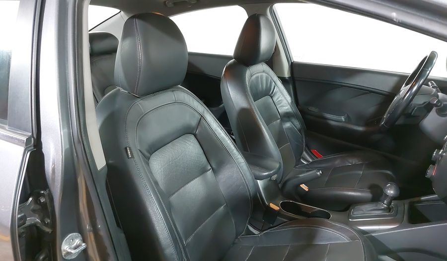 Kia Forte 2.0 SX AT Sedan 2016