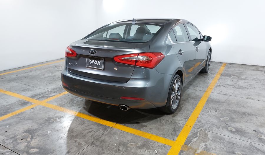Kia Forte 2.0 SX AT Sedan 2016