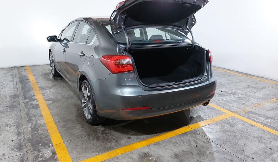 Kia Forte 2.0 SX AT Sedan 2016