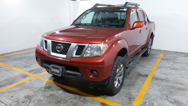 Nissan • Frontier