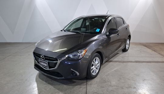 Mazda • Mazda 2