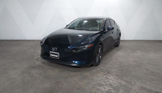 Mazda • Mazda 3