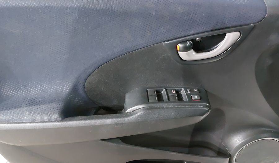 Honda Fit 1.5 LX 5AT Hatchback 2013