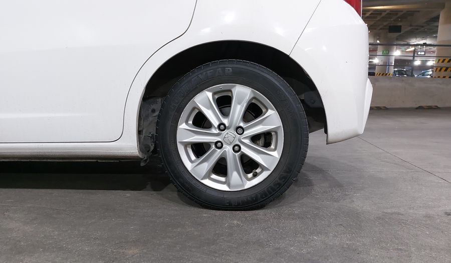 Honda Fit 1.5 LX 5AT Hatchback 2013