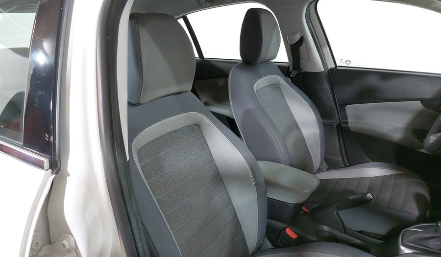 Dodge Neon 1.6 SXT + AT Sedan 2018