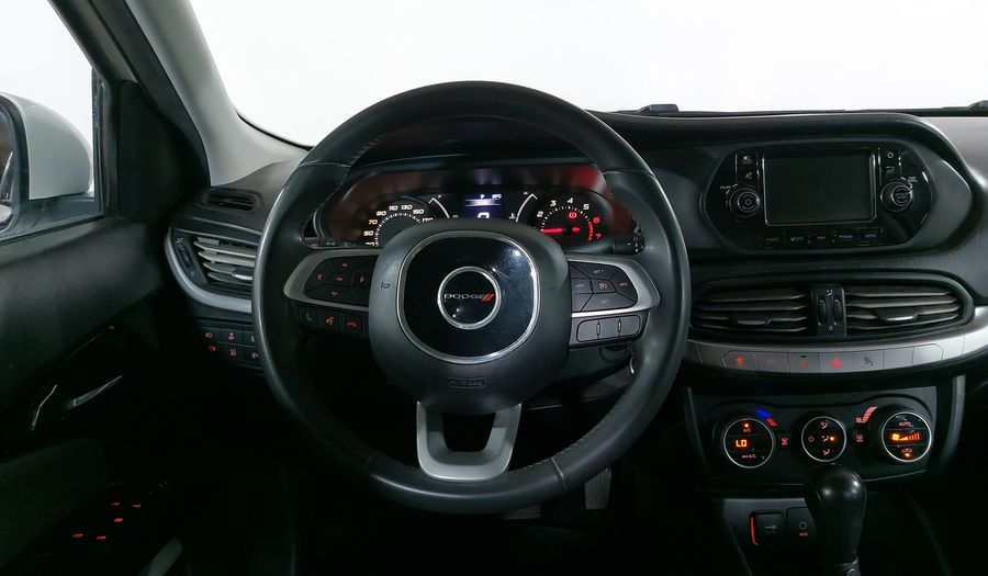 Dodge Neon 1.6 SXT + AT Sedan 2018