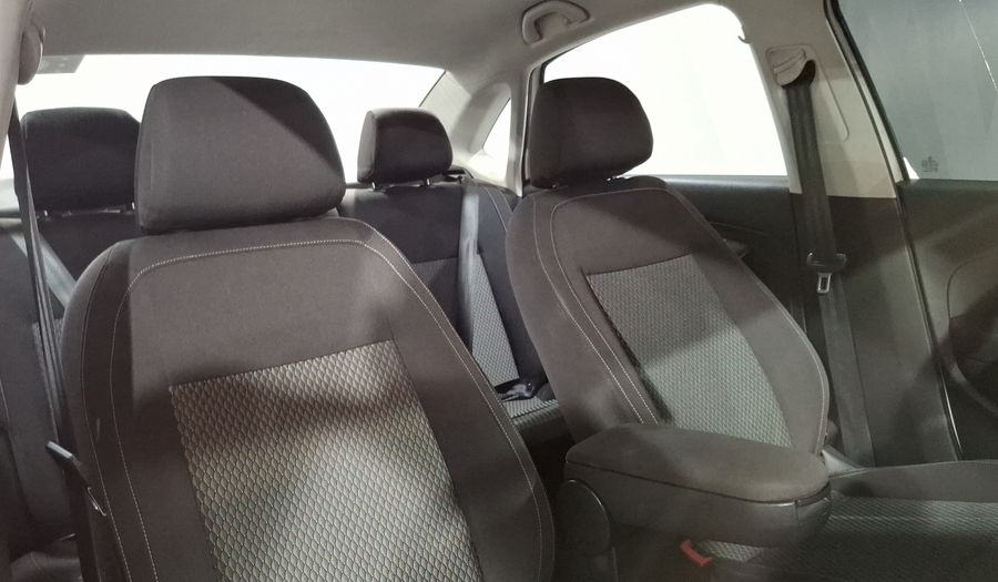 Volkswagen Vento 1.6 COMFORTLINE PLUS AUTO Sedan 2021