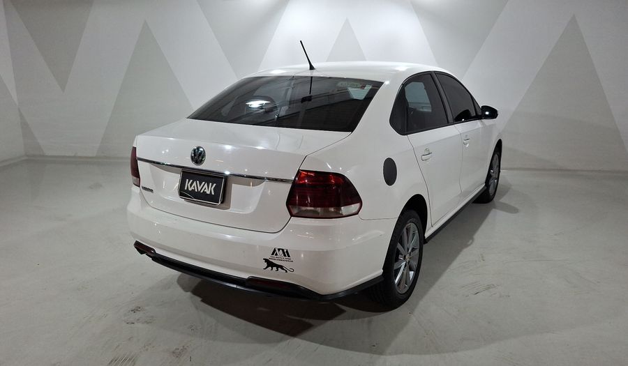 Volkswagen Vento 1.6 COMFORTLINE PLUS AUTO Sedan 2021