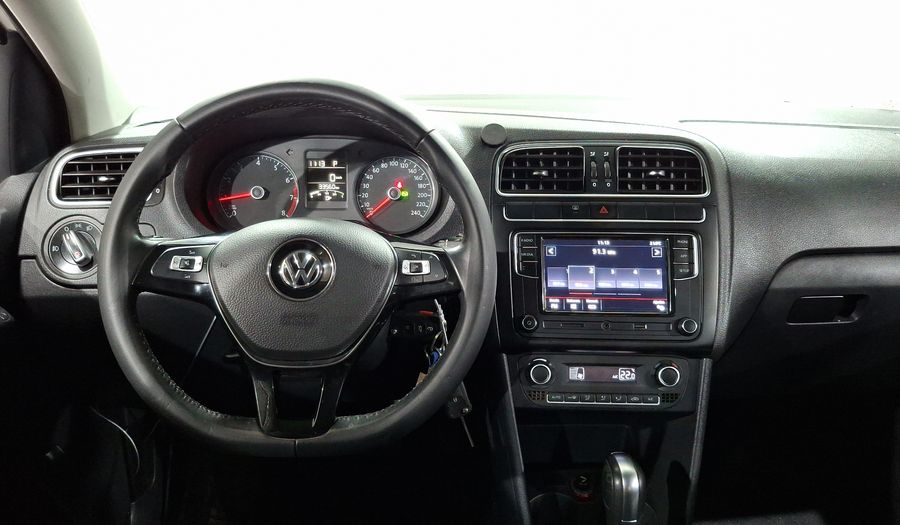 Volkswagen Vento 1.6 COMFORTLINE PLUS AUTO Sedan 2021