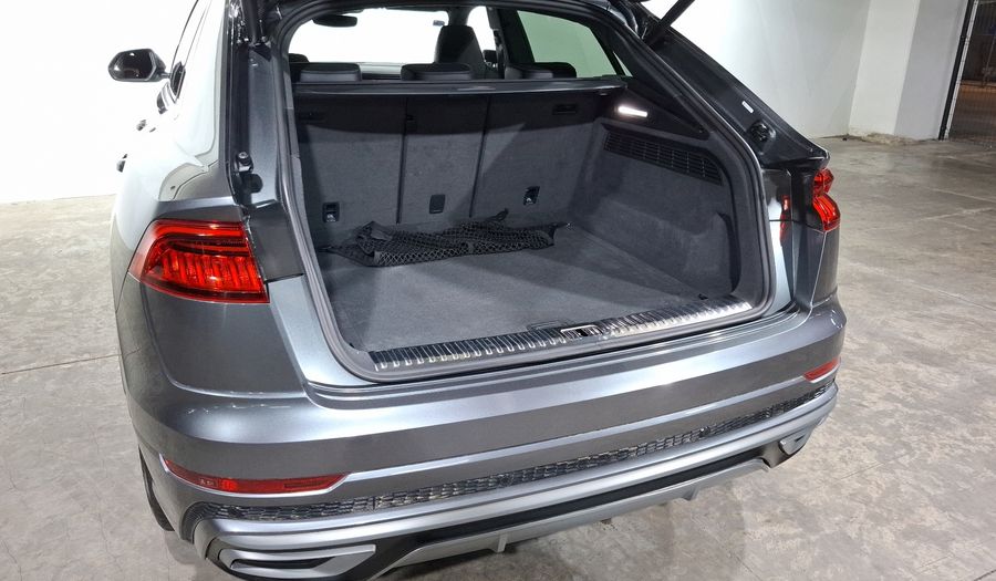 Audi Q8 3.0 MHEV 55 TFSI S LINE AUTO 4WD Suv 2019