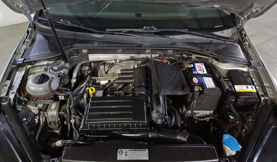 Volkswagen Golf 1.4 COMFORTLINE DSG Hatchback 2017