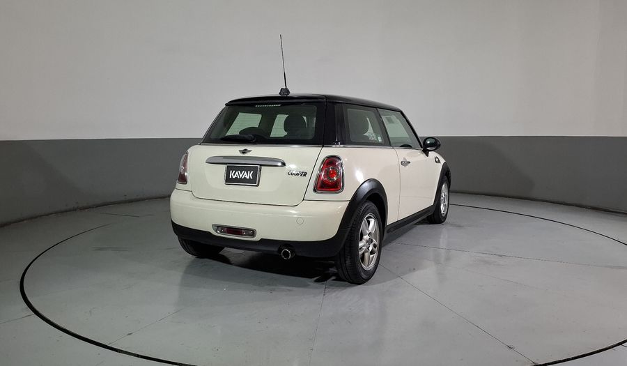 Mini Cooper 1.6 COOPER SALT Hatchback 2013