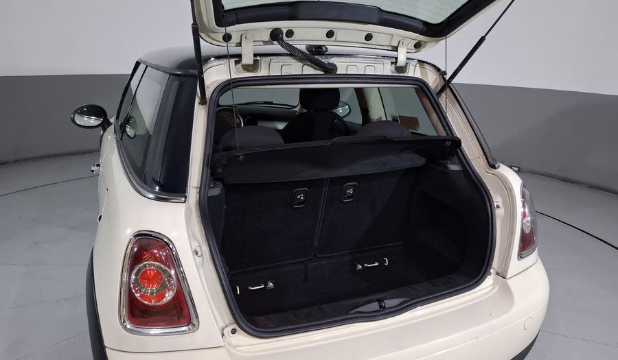Mini Cooper 1.6 COOPER SALT Hatchback 2013