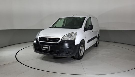 Peugeot • Partner