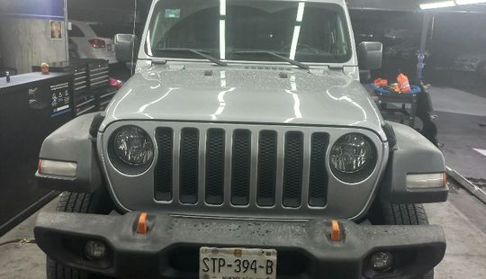 Jeep • Wrangler