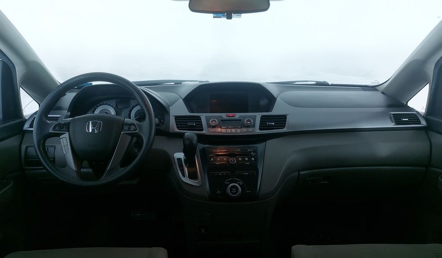 Honda Odyssey 3.5 LX AT Minivan 2013