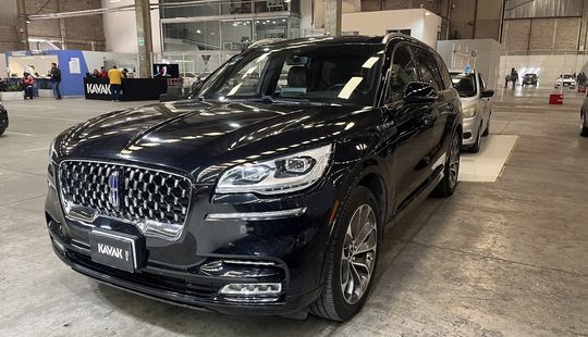 Lincoln • Aviator