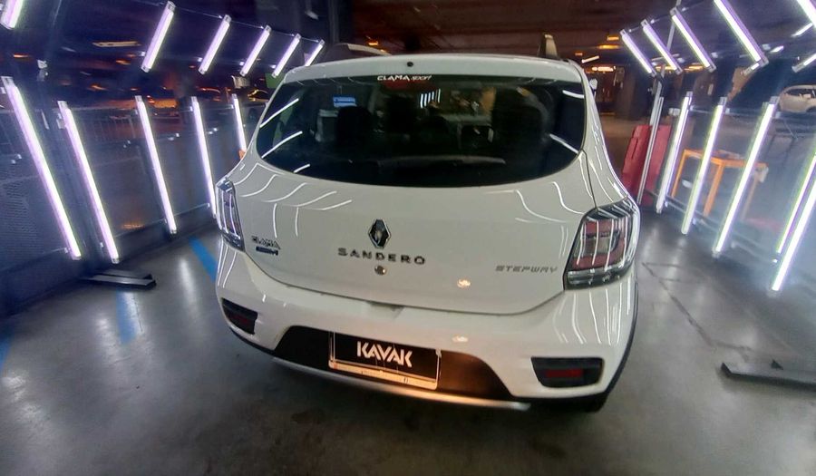 Renault Sandero Stepway 1.6 STEPWAY EXPRESSION Hatchback 2018
