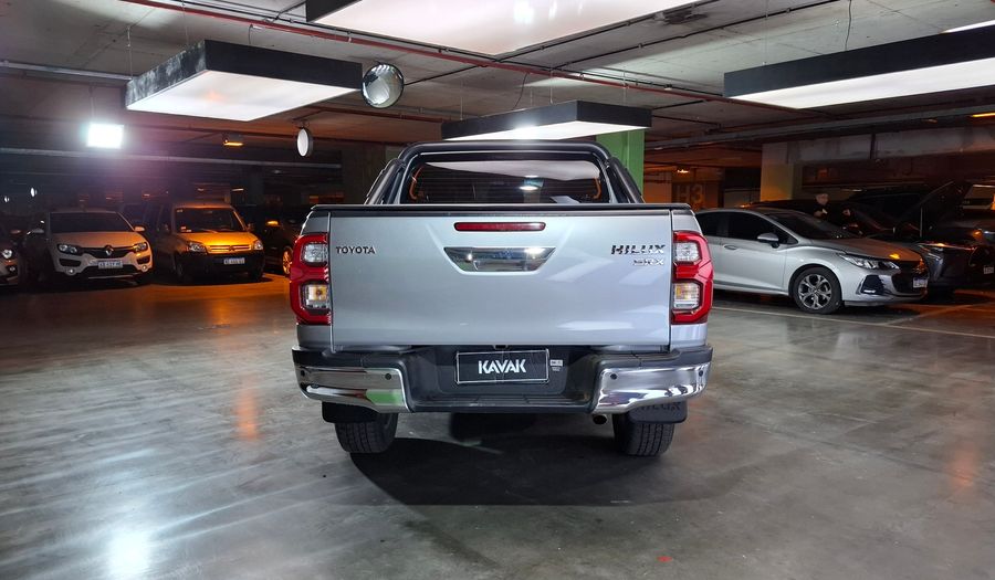 Toyota Hilux 2.8 TDI SRX AUTO C/D Pickup 2023