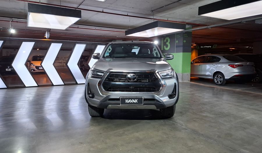 Toyota Hilux 2.8 TDI SRX AUTO C/D Pickup 2023