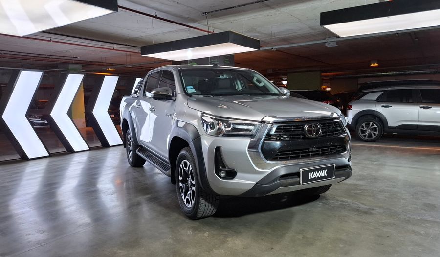 Toyota Hilux 2.8 TDI SRX AUTO C/D Pickup 2023