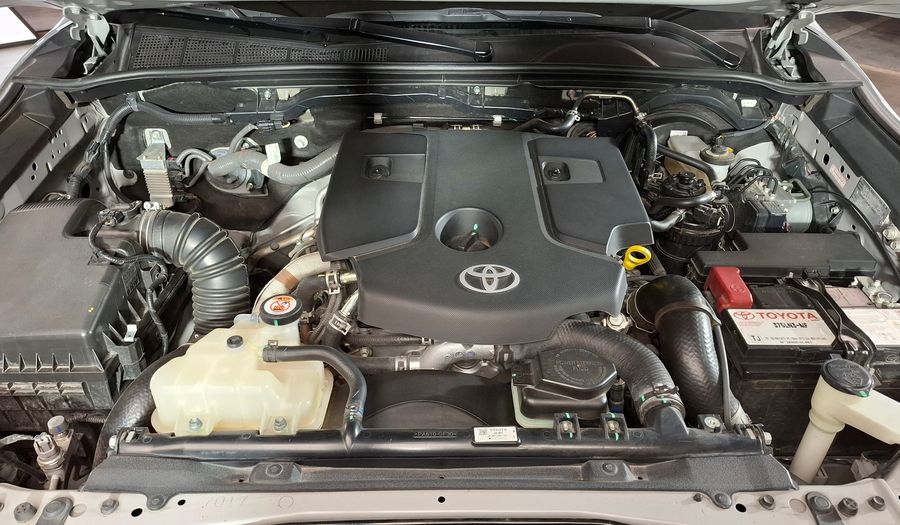 Toyota Hilux 2.8 TDI SRX AUTO C/D Pickup 2023