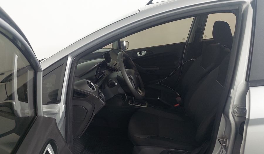 Ford Fiesta TIVCT SEL Hatchback 2018