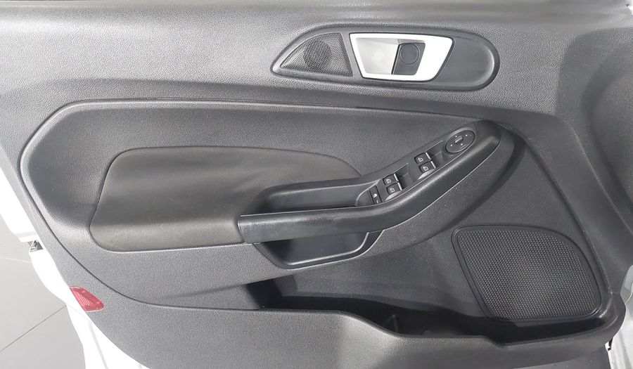 Ford Fiesta TIVCT SEL Hatchback 2018