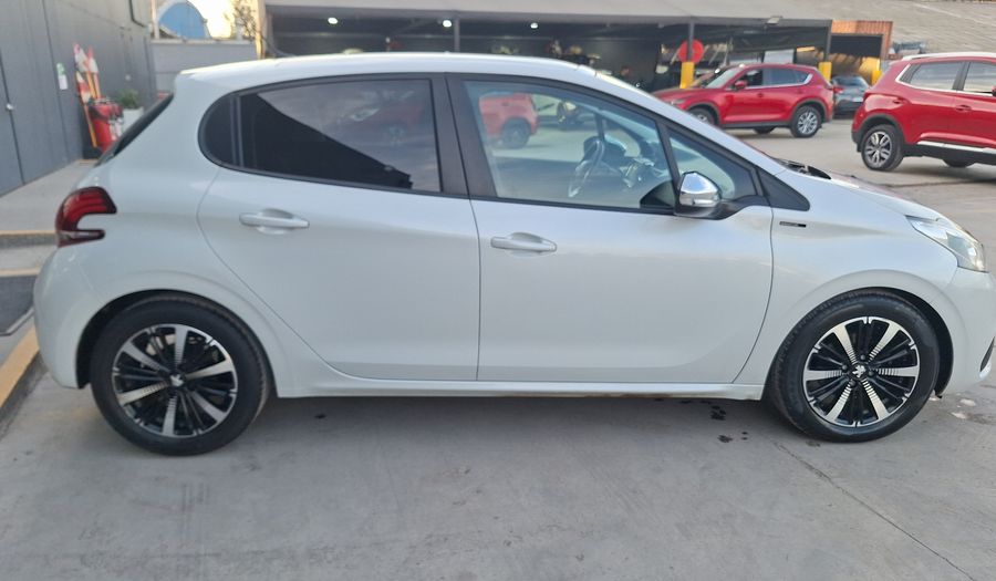 Peugeot 208 1.5 BLUEHDI 100 HP ACTIVE PACK Hatchback 2021