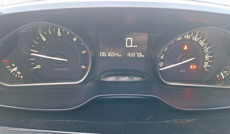 Peugeot 208 1.5 BLUEHDI 100 HP ACTIVE PACK Hatchback 2021