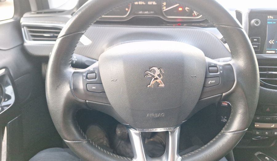 Peugeot 208 1.5 BLUEHDI 100 HP ACTIVE PACK Hatchback 2021