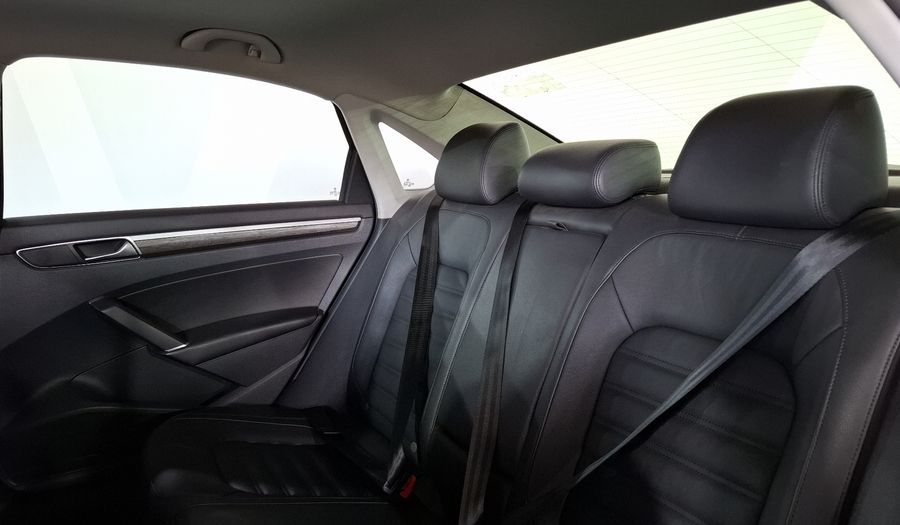 Volkswagen Passat 3.6 V6 AUTO Sedan 2018