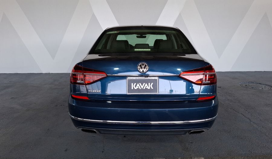 Volkswagen Passat 3.6 V6 AUTO Sedan 2018