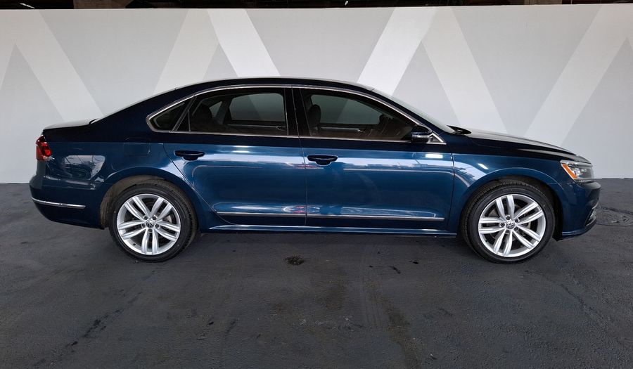Volkswagen Passat 3.6 V6 AUTO Sedan 2018