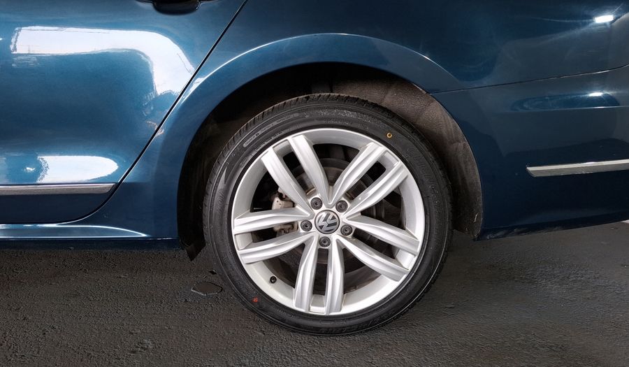 Volkswagen Passat 3.6 V6 AUTO Sedan 2018