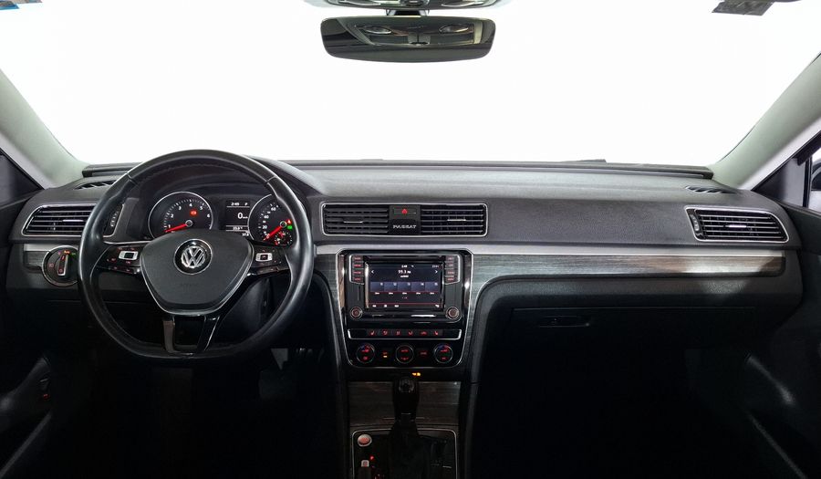 Volkswagen Passat 3.6 V6 AUTO Sedan 2018