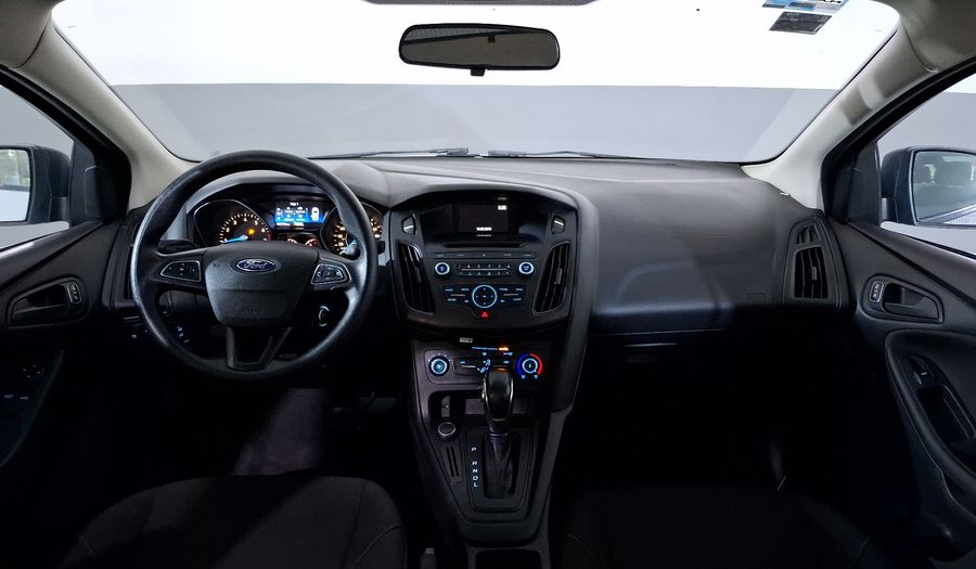 Ford Focus 2.0 S AT Sedan 2016
