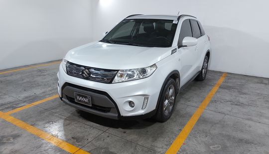 Suzuki • Vitara