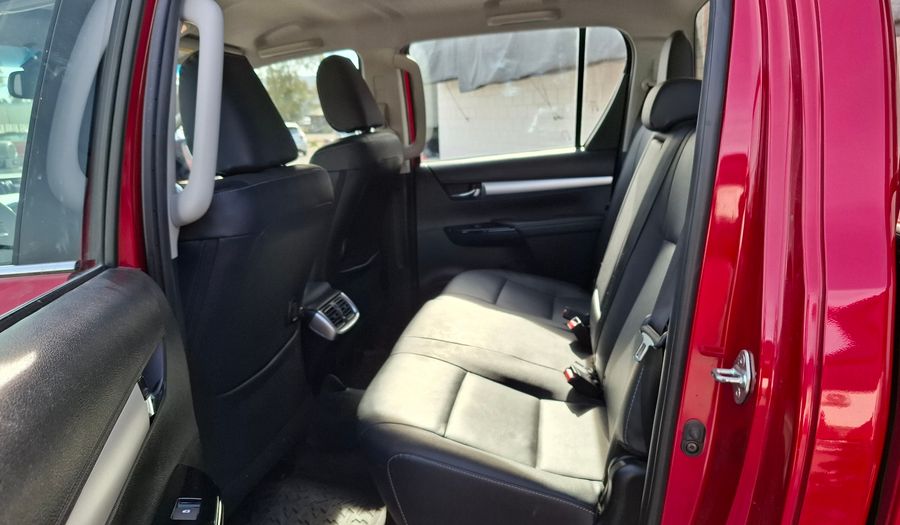 Toyota Hilux 2.8 TDI SRX AUTO 4WD C/D Pickup 2024