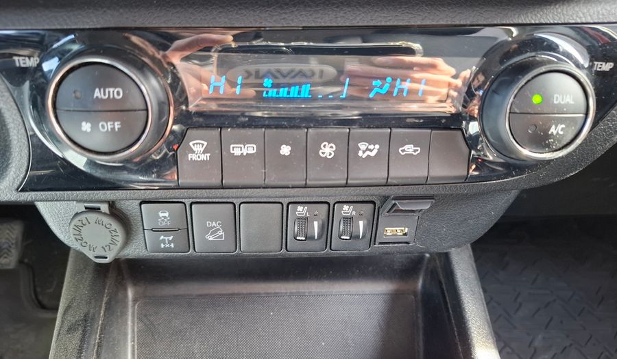Toyota Hilux 2.8 TDI SRX AUTO 4WD C/D Pickup 2024