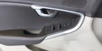 Volvo V40 2.0 MOMENTUM T4 AT AWD Hatchback 2016