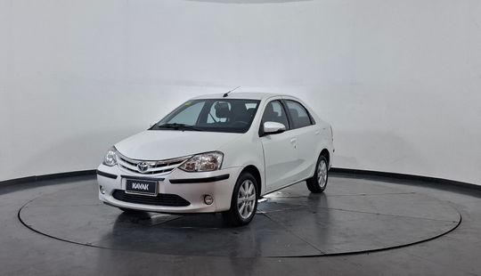 Toyota • Etios