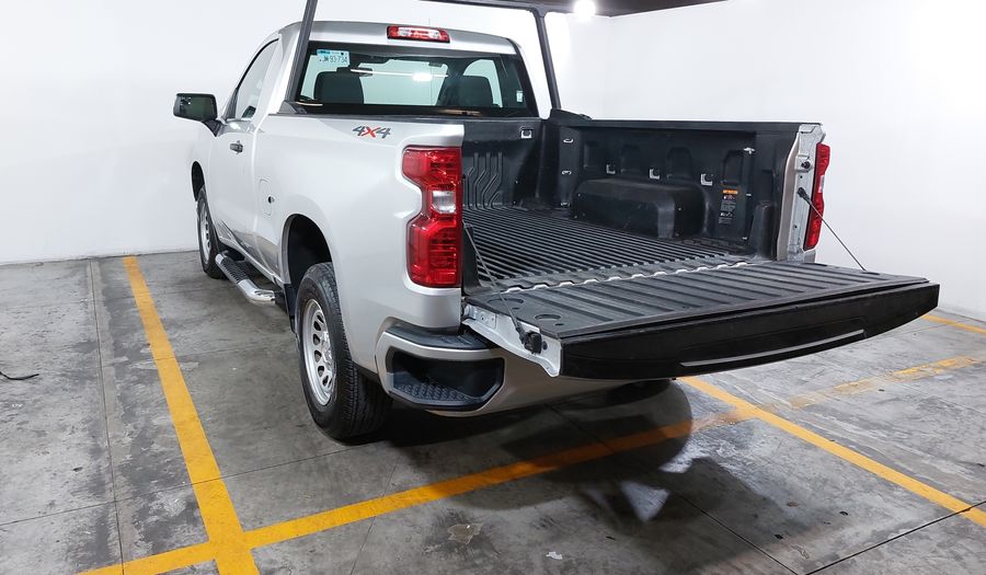 Chevrolet Silverado 1500 4.3 SILVERADO WT CAB REG B AUTO 4WD Pickup 2020