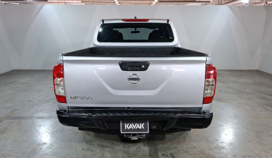 Nissan Np300 2.5 DOBLE CABINA S TM AC PAQ. SEG. Pickup 2019